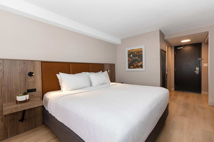 Room 25 of 45