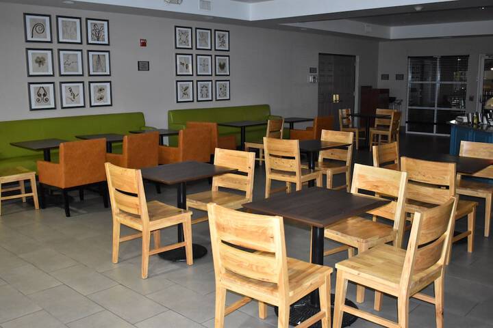 Country Inn & Suites by Radisson Hagerstown, MD