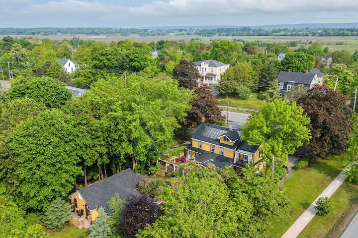 The Stella Rose B & B