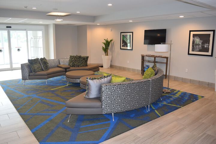 Hotel 2 of 44