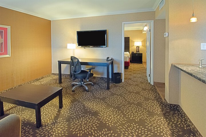 Room 51 of 61