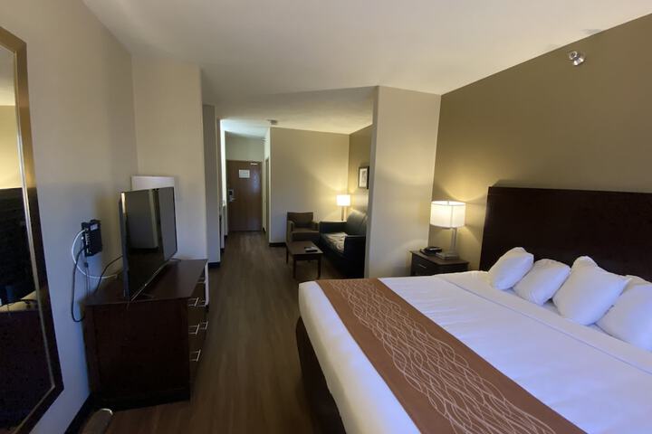 Room 35 of 58