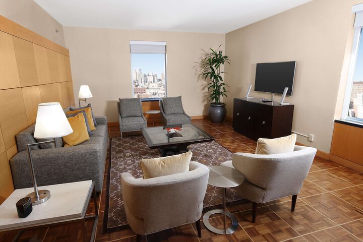 Room 100 of 249