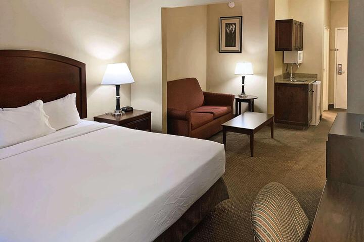 Spark by Hilton Catoosa Tulsa