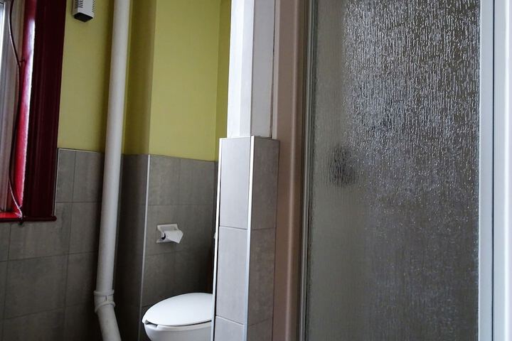 Room 13 of 62