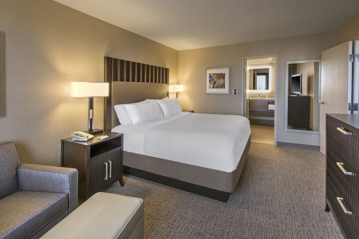 Holiday Inn Denver Lakewood by IHG