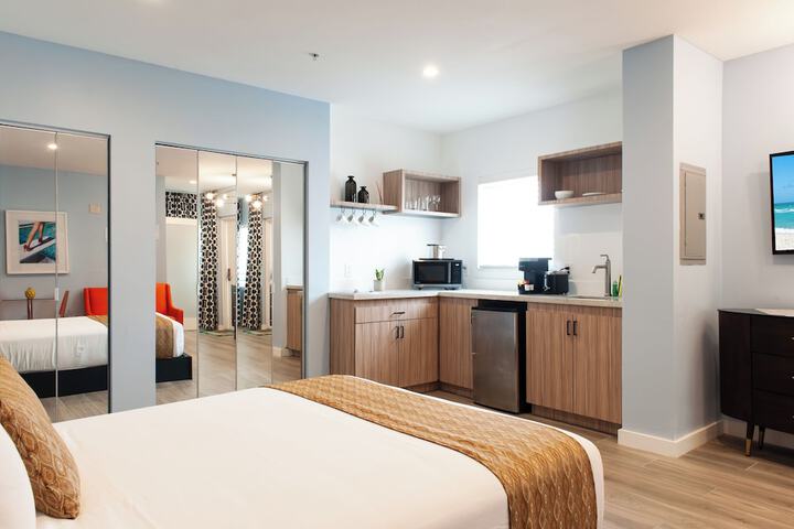 Room 41 of 79