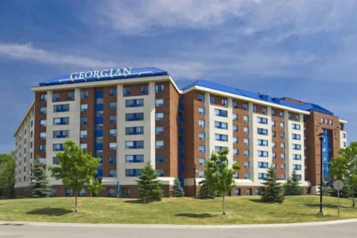 Residence & Conference Centre - Barrie