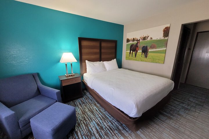 Clarion Pointe Harrodsburg-Danville