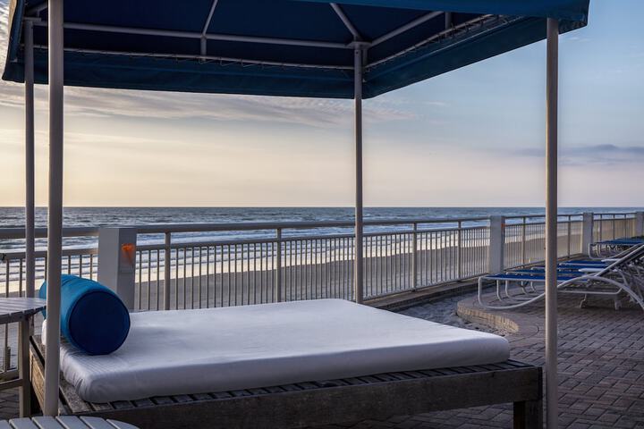 Beach 67 of 87