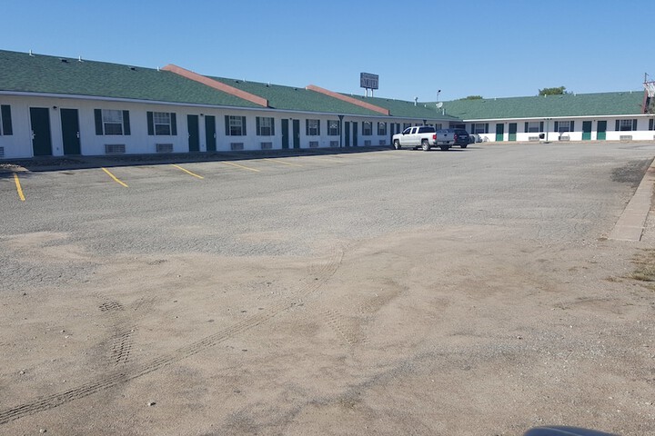 Hotel 5 of 72