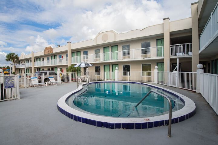 Pool 6 of 46