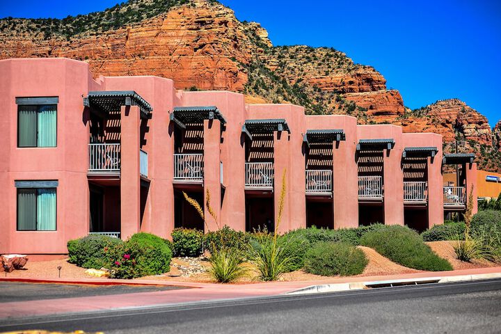 Hotel 3 of 32