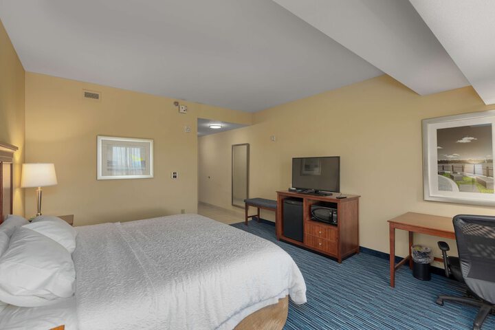 Room 8 of 31