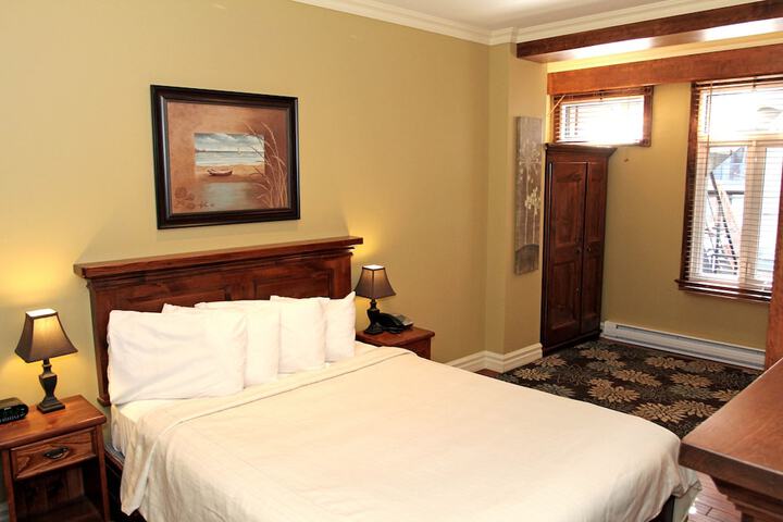 Room 35 of 42
