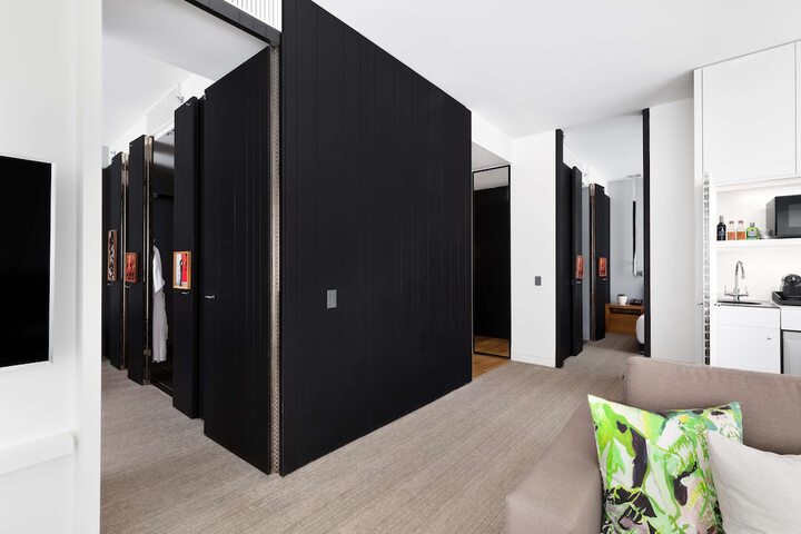 Room 13 of 64