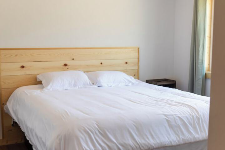 Room 17 of 105