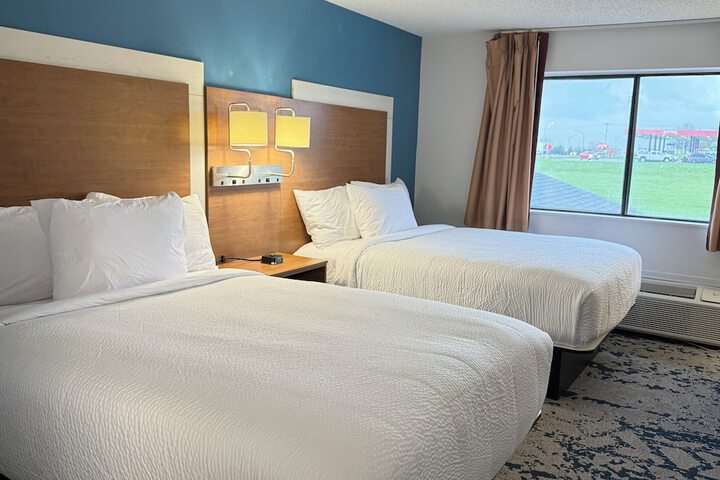 Travelodge by Wyndham Lamoni