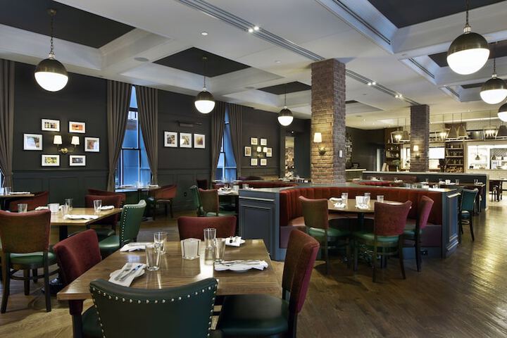 DoubleTree by Hilton Ottawa Downtown