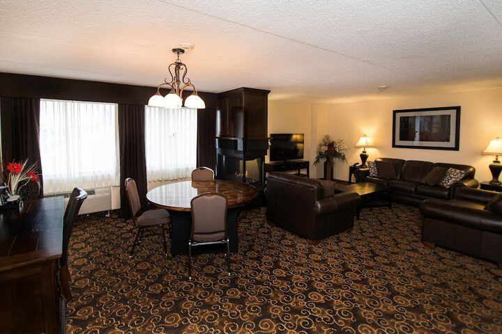 Room 47 of 62