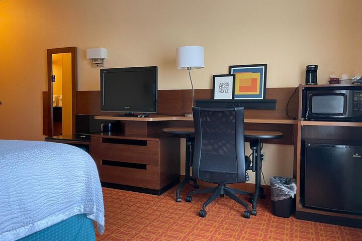 Room 31 of 38