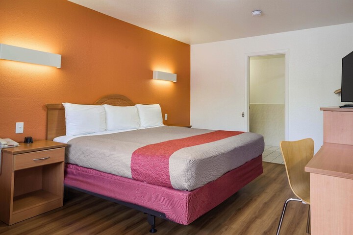 Motel 6 Concord CA