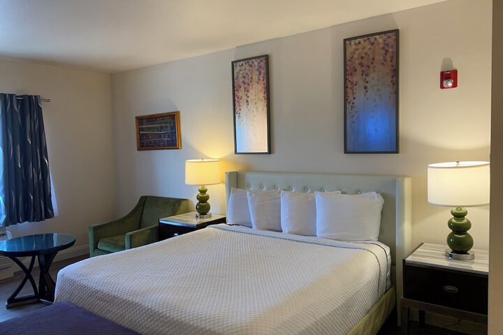 Room 19 of 50