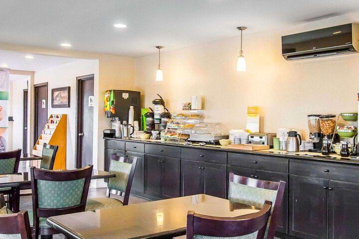 Quality Inn Cairo I-57