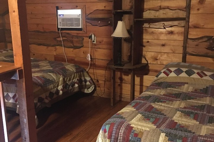 Lago Linda Hideaway Camp