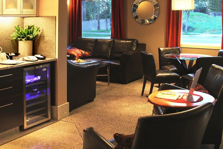 Hotel Interior 14 of 44