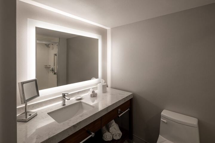Crowne Plaza Phoenix - Chandler Golf Resort by IHG
