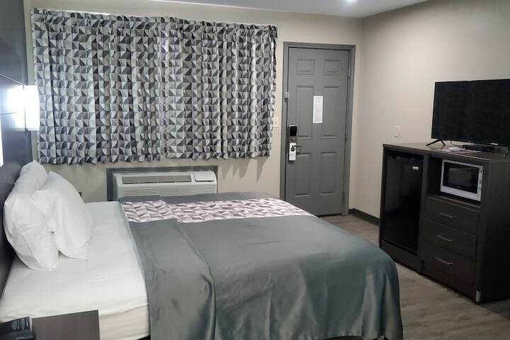 Room 20 of 27