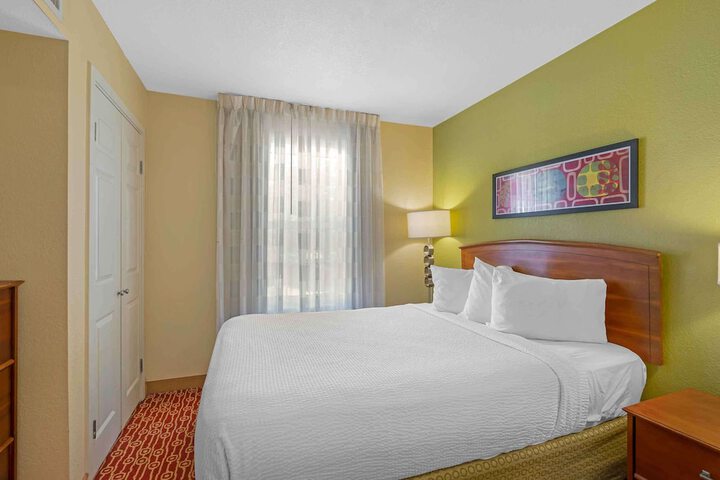 Room 19 of 31