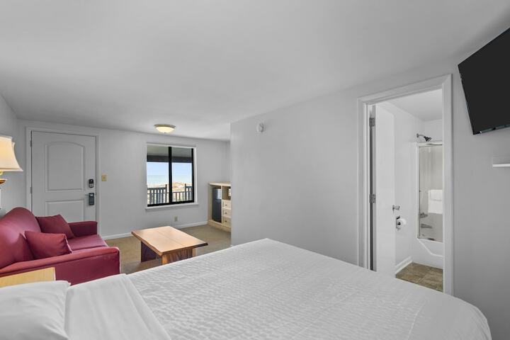 Room 41 of 97