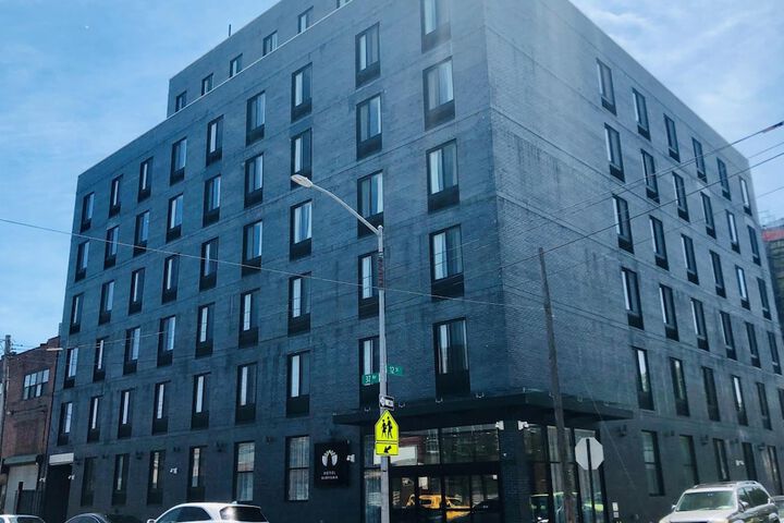Hotel 3 of 35