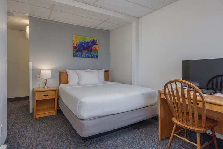 Room 18 of 43