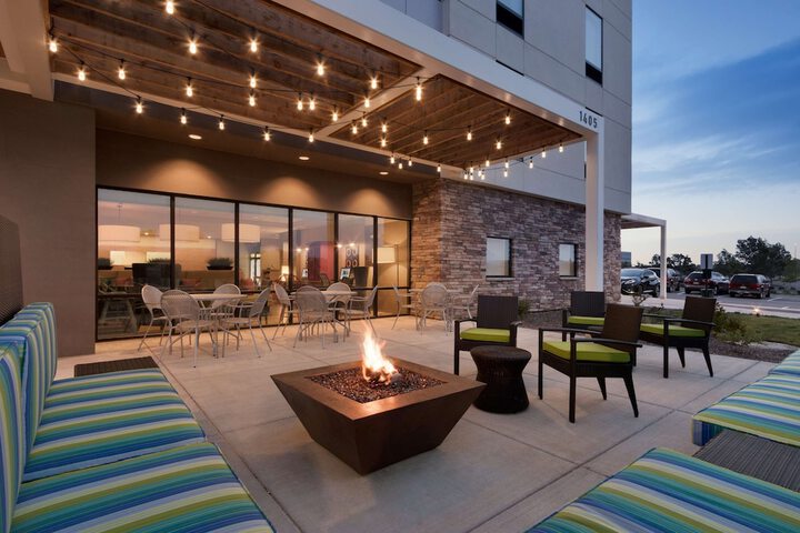 Terrace/Patio 22 of 24