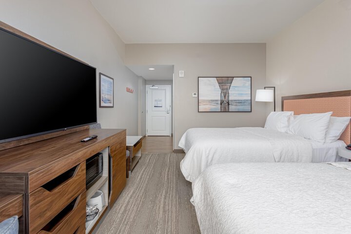Hampton Inn & Suites Orange Beach / Gulf Front