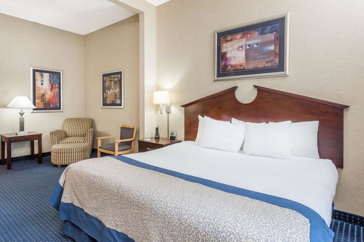 Room 20 of 34