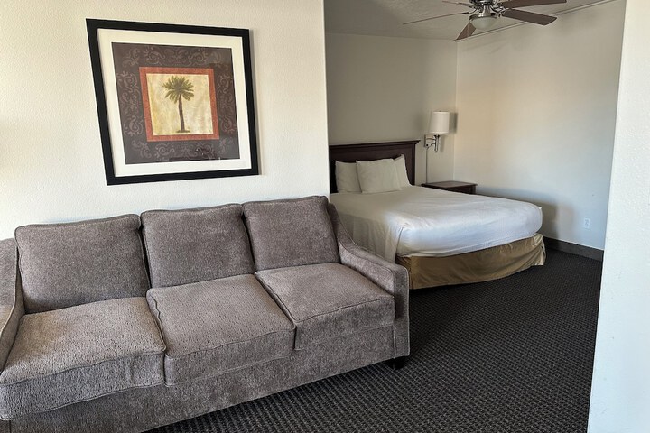 Room 45 of 69