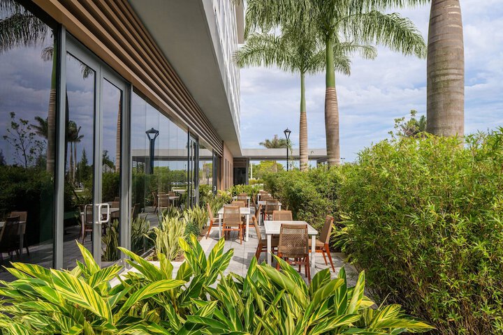 AC Hotel Fort Lauderdale Sawgrass Mills / Sunrise