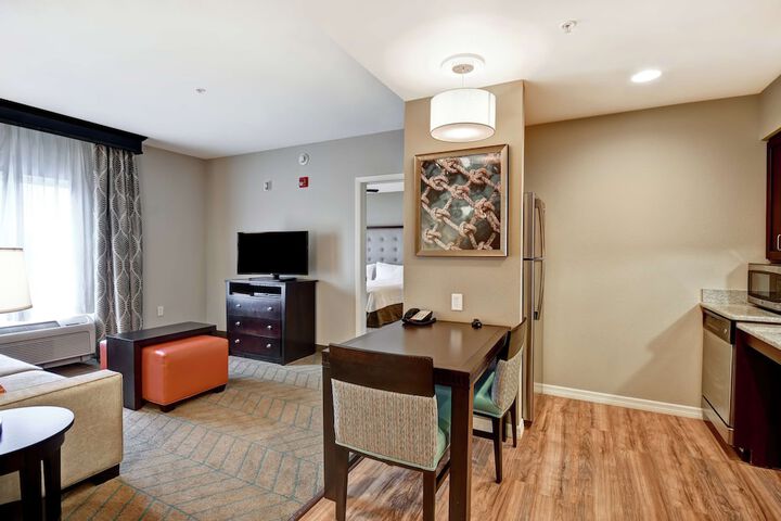 Homewood Suites by Hilton Tampa - Port Richey