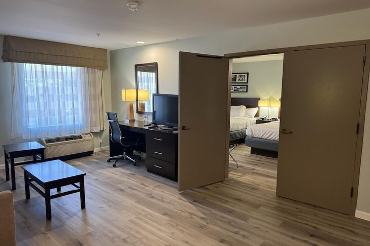 Wingate by Wyndham Bel Air I-95 Exit 77A / APG Area