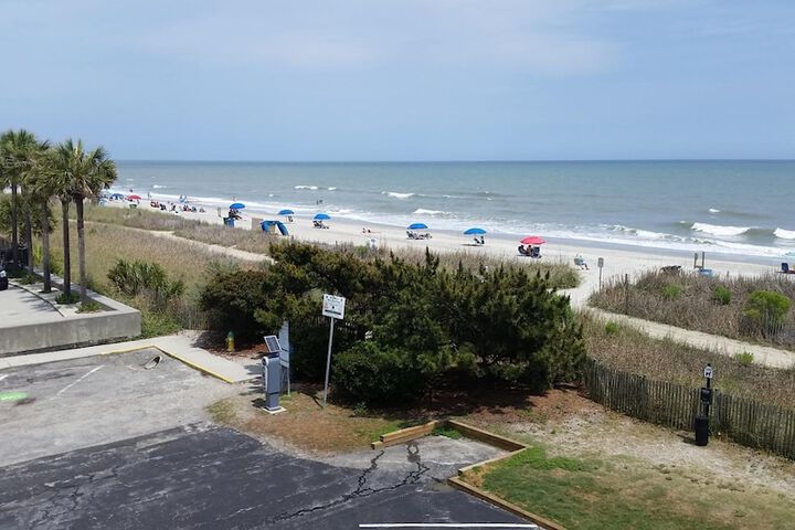 Beach 45 of 62
