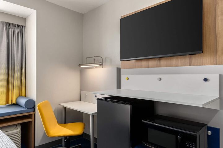 Microtel Inn & Suites by Wyndham Culpeper