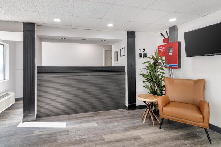 Baldwin Inn & Suites SureStay Collection by Best Western