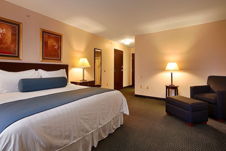 Room 21 of 28