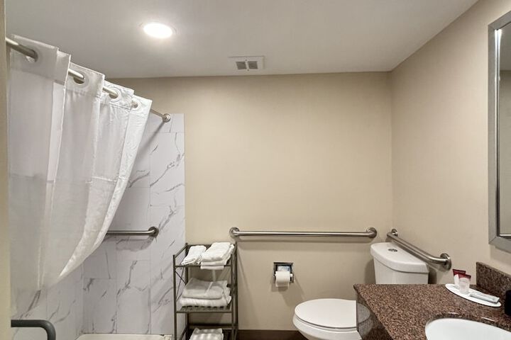 Room 12 of 31