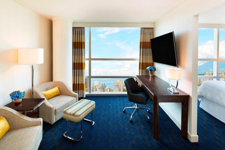 Room 30 of 105