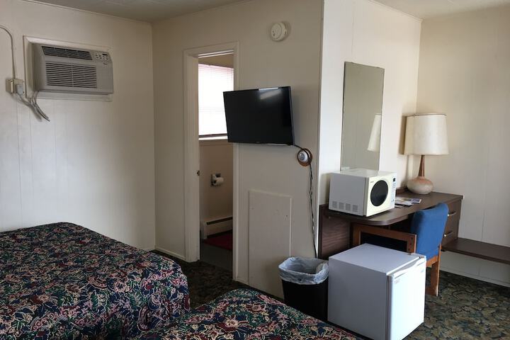 Room 10 of 30